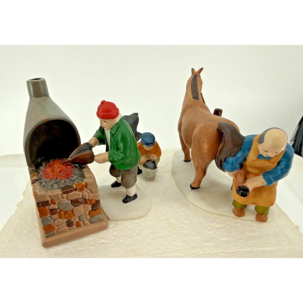 Department 56 Heritage Village Blacksmith Set Porcelain Figures Horse Boxed